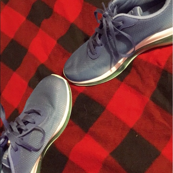 Sketchers air cooled memory foam - Picture 2 of 4